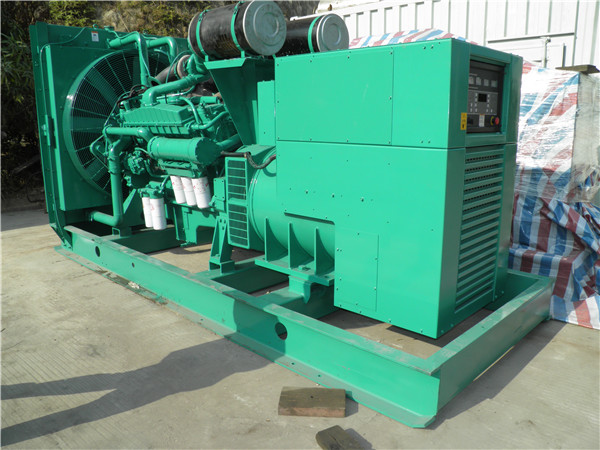 上安乡发电车出租-柴油发电机散热器怎样散热