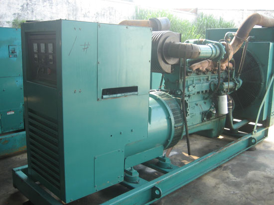 上安乡租赁发电机- 发电机碳刷磨损的原因是什么