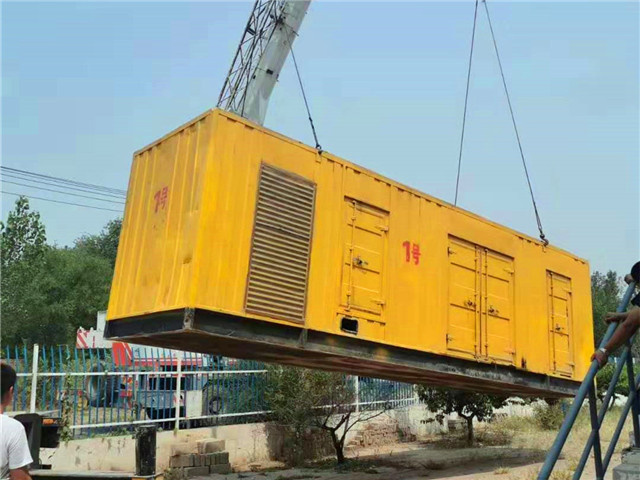 上安乡300KW柴油发电机组油耗是多少？